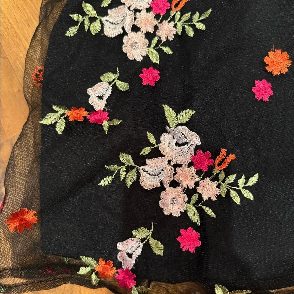 Lulus black mini embroidered sheer‎ overlay dress floral small EUC wedding